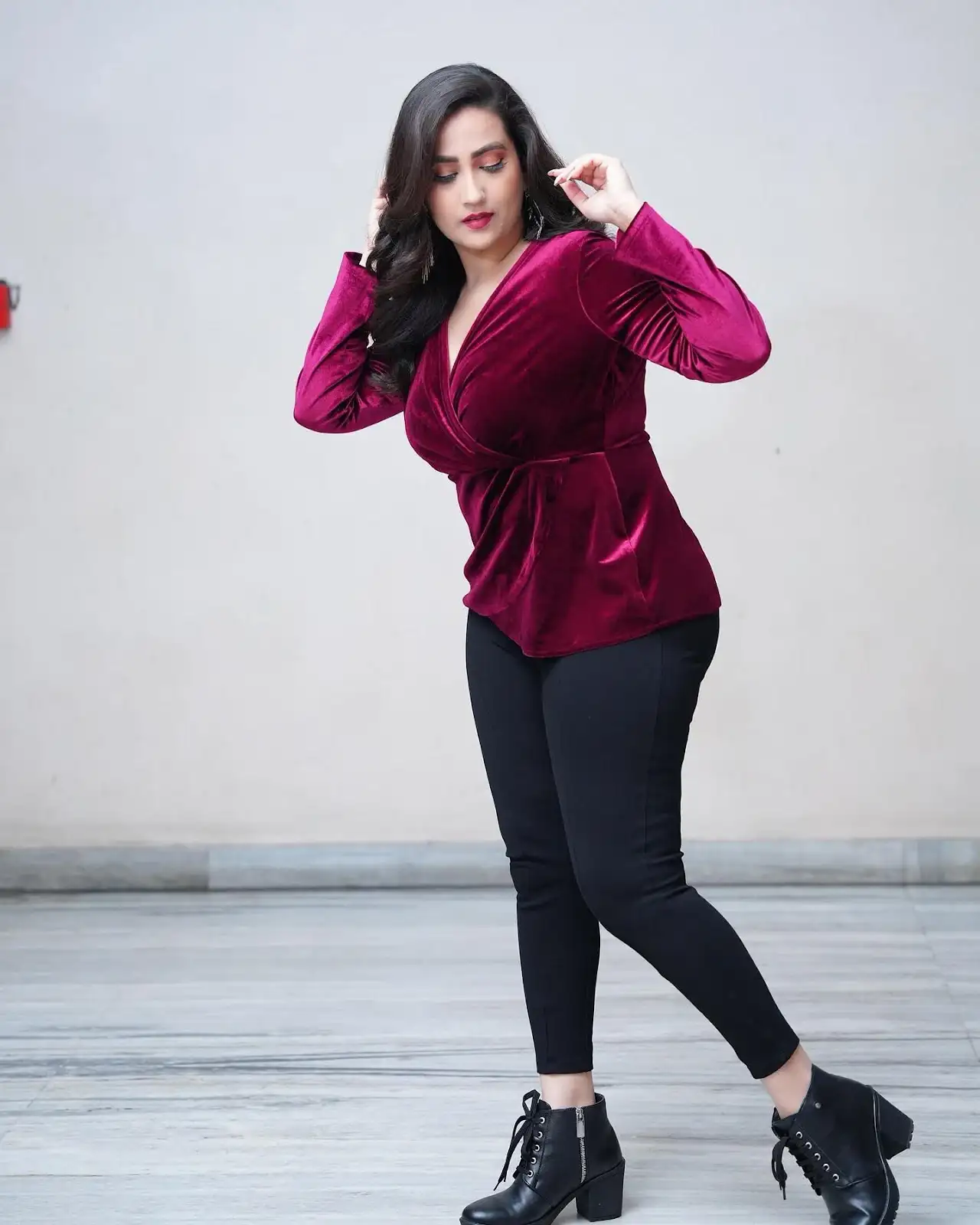 South TV Actress Rampalli Manjusha in Maroon Top Jeans